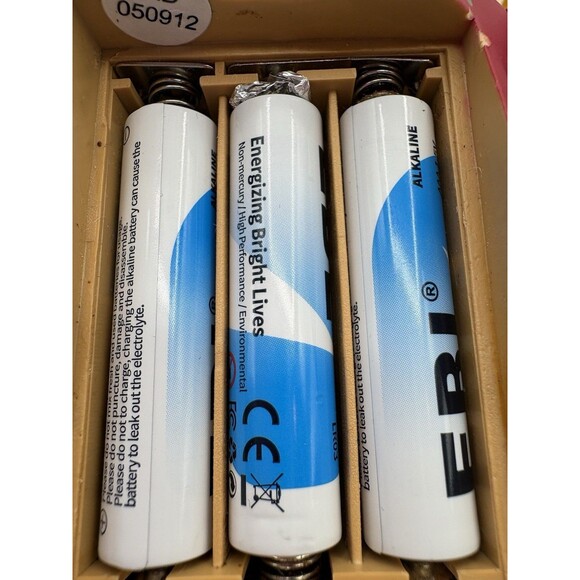 Avon Christmas Bell Ringing Band Trio Bears Musical Light Up Decoration - Picture 11 of 12